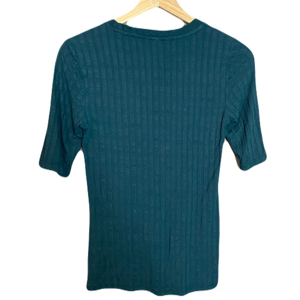 H&M Teal Knit Top Stretchy - Picture 2 of 3